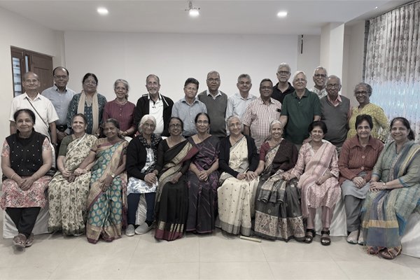 Elders Connect worship and prayer